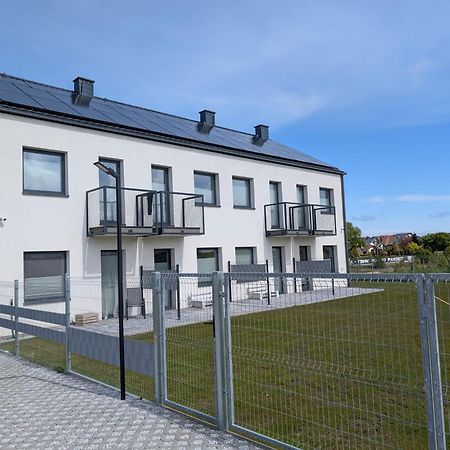 Turkusowa Kamienica Lägenhet Pierwoszyno Exteriör bild
